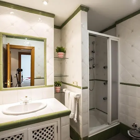 Bed And Snow * Sierra Nevada