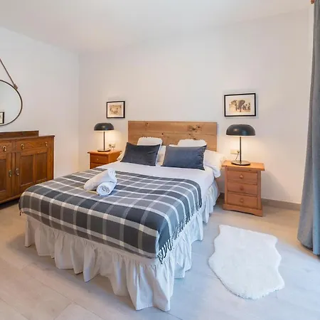 Bed And Snow Apartment *